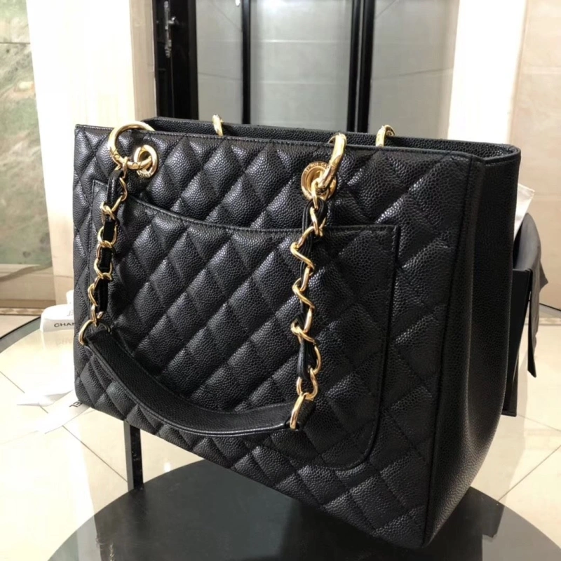 Chanel Shopping Bags 4017-0610