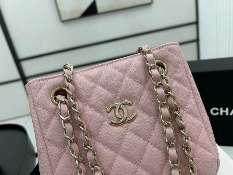Chanel Shopping Bags 4017-0667