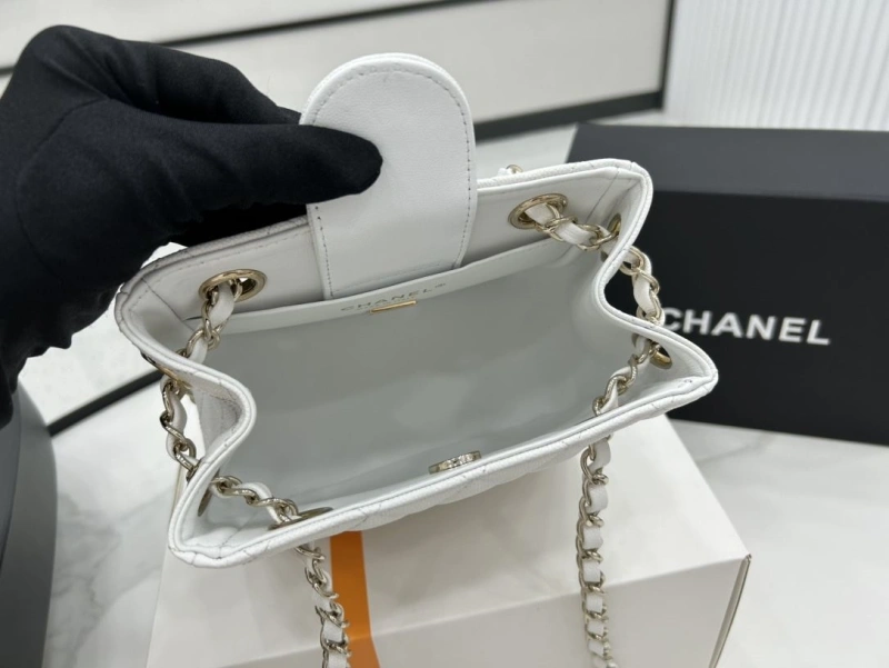 Chanel Shopping Bags 4017-0668