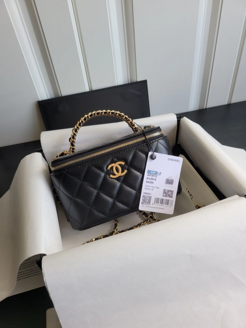 Chanel Cosmetic Bags 4017-0676