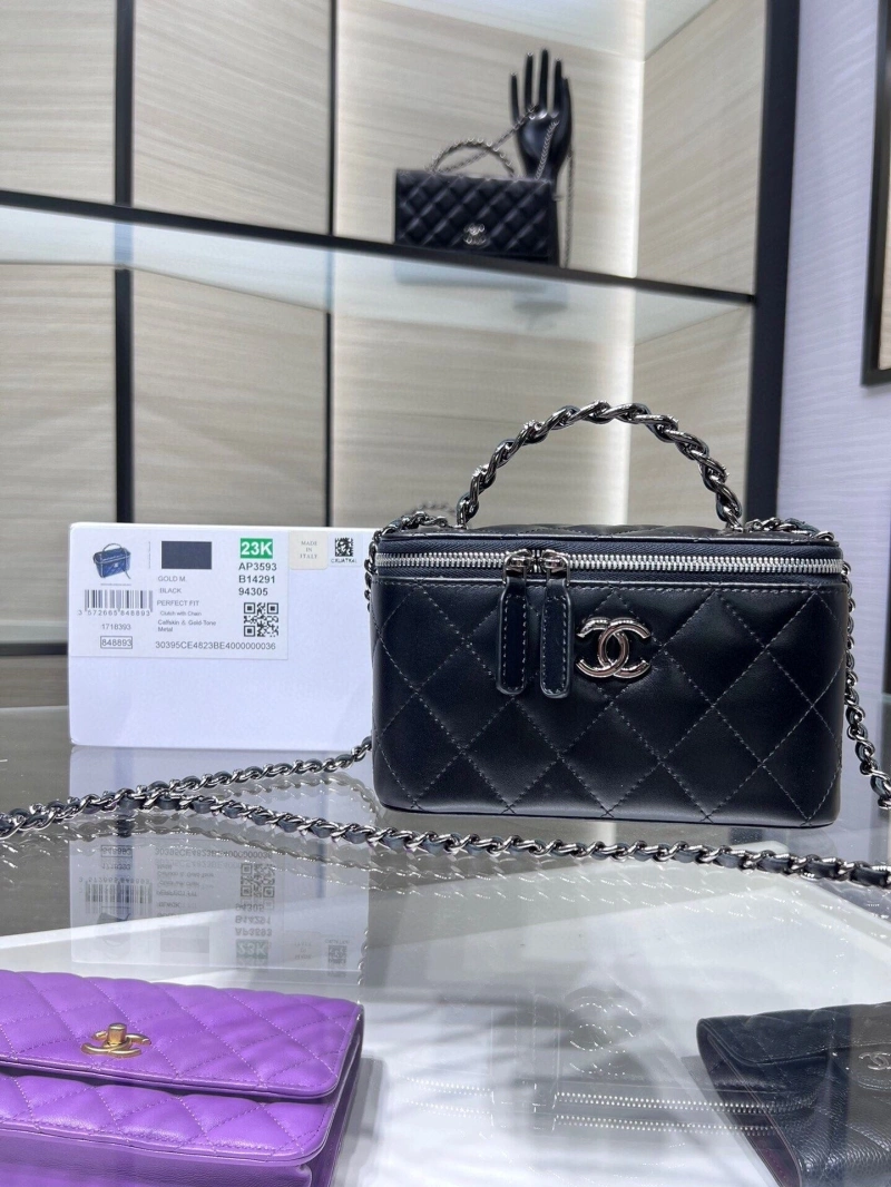Chanel Cosmetic Bags 4017-0702