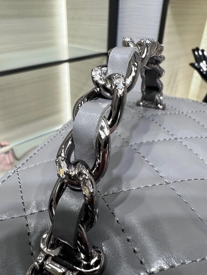 Chanel Cosmetic Bags 4017-0703