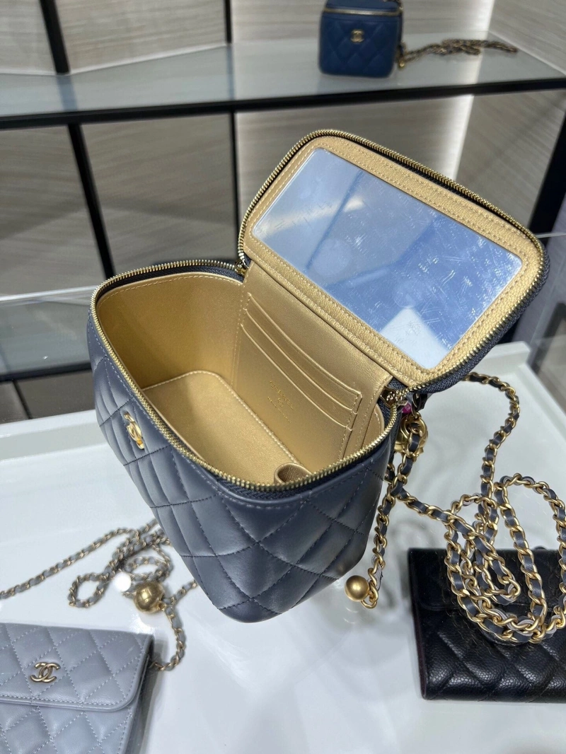 Chanel Cosmetic Bags 4017-0707