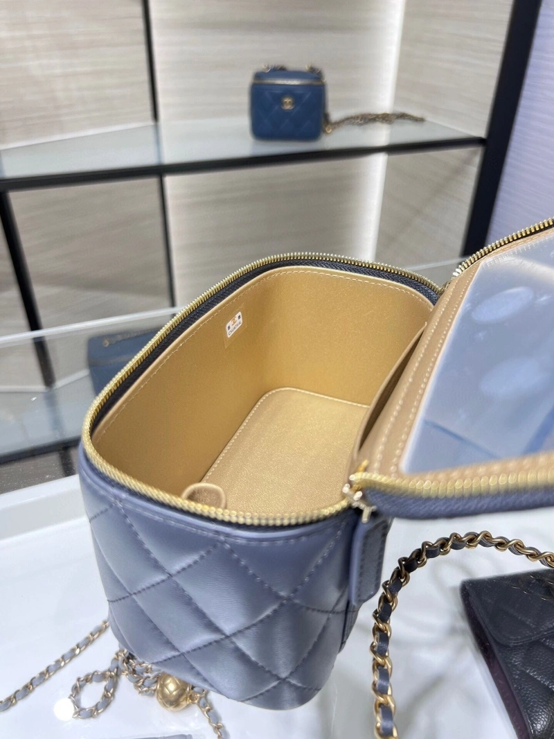 Chanel Cosmetic Bags 4017-0707