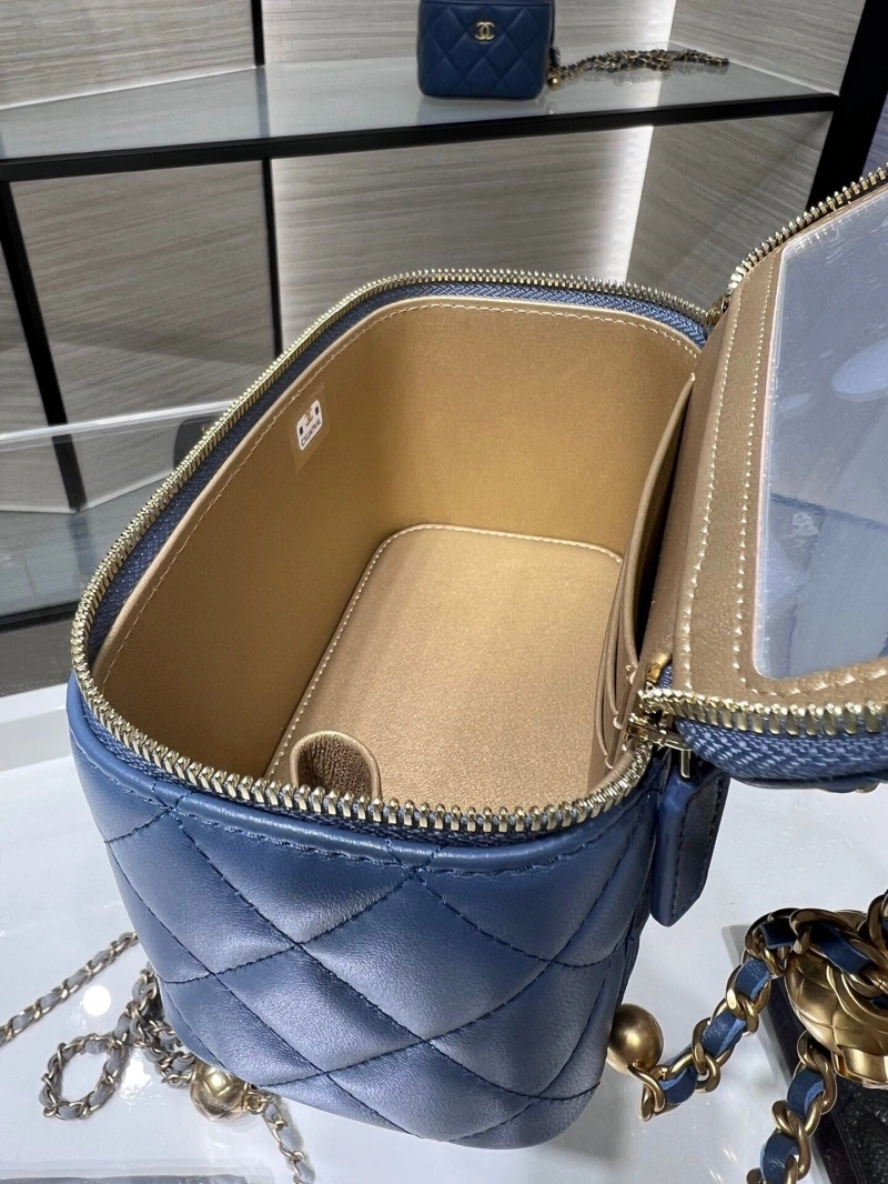 Chanel Cosmetic Bags 4017-0708