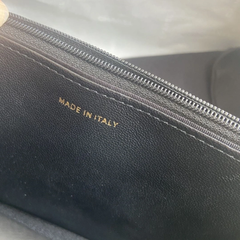 Chanel WOC Bags 4017-0740