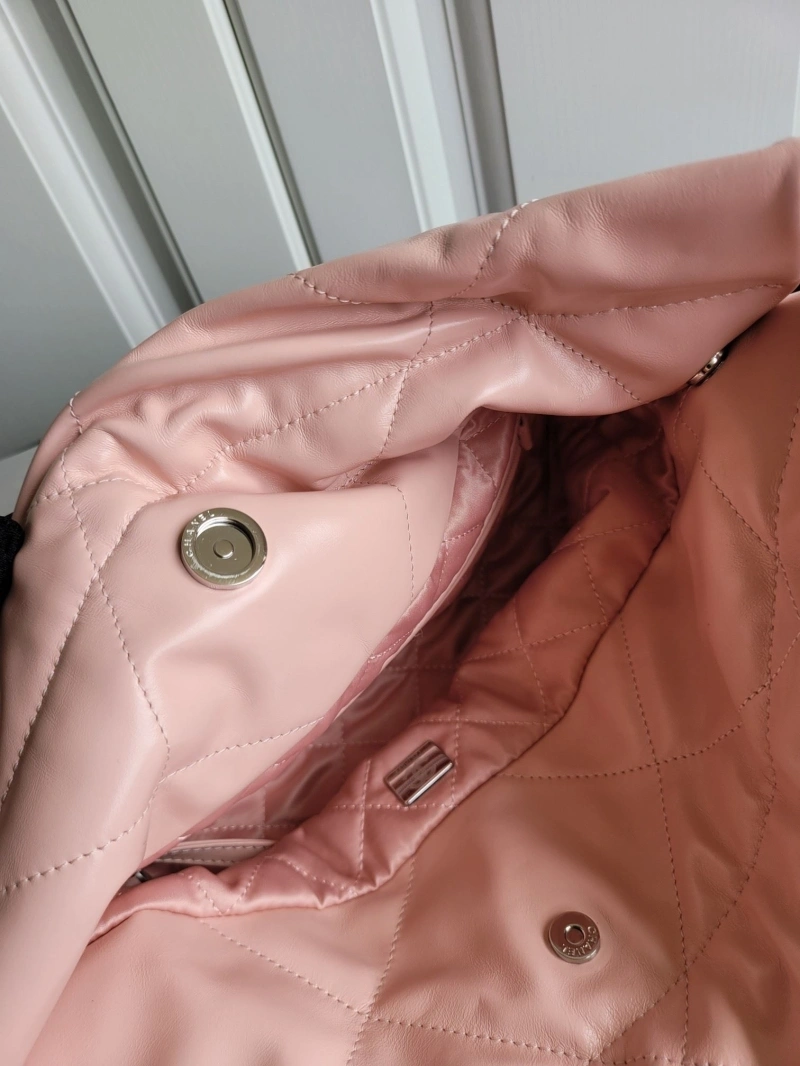 Chanel Shopping Bags 4017-0743