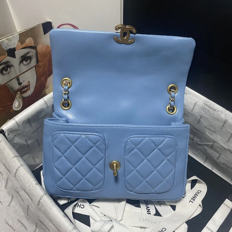Chanel 19 Bags 4017-0749