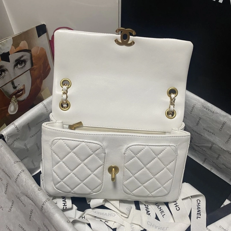 Chanel 19 Bags 4017-0751