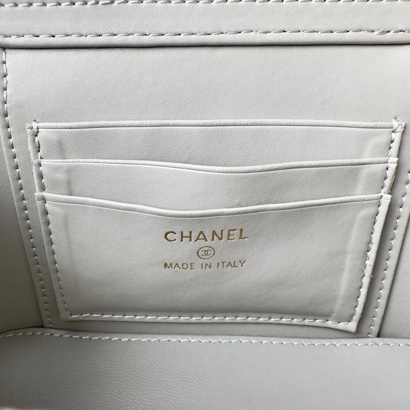 Chanel Cosmetic Bags 4017-0762