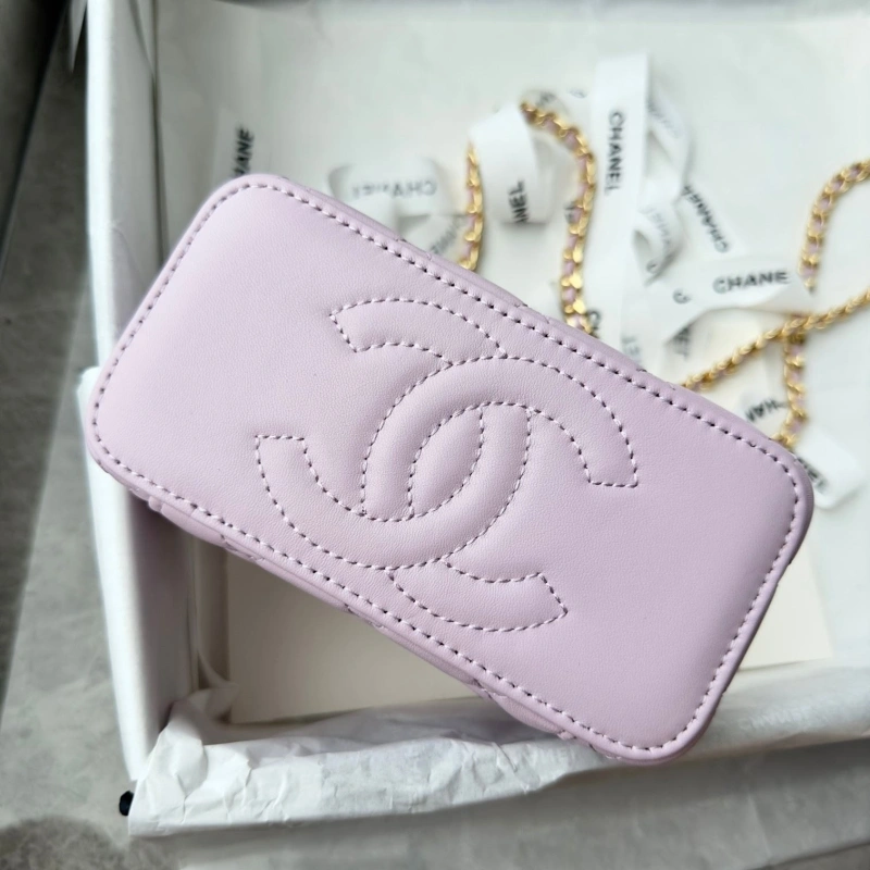 Chanel Cosmetic Bags 4017-0764