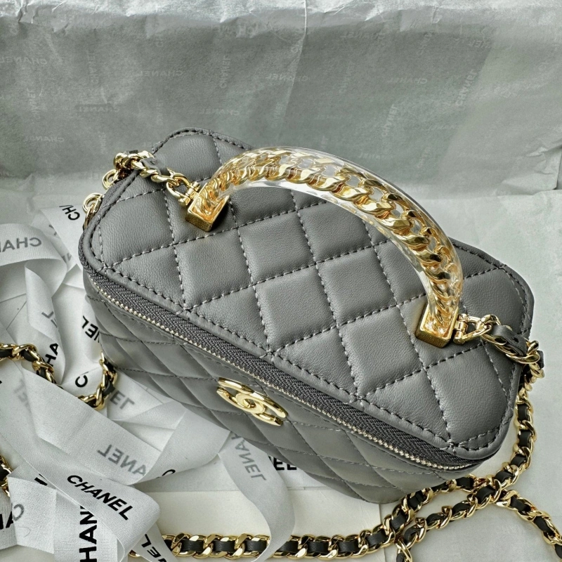 Chanel Cosmetic Bags 4017-0766