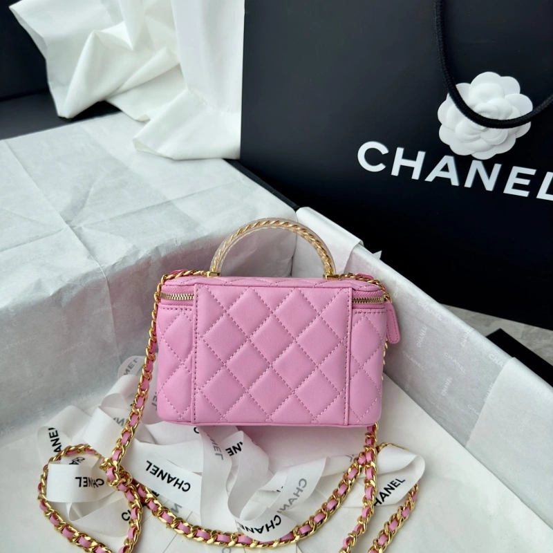 Chanel Cosmetic Bags 4017-0767