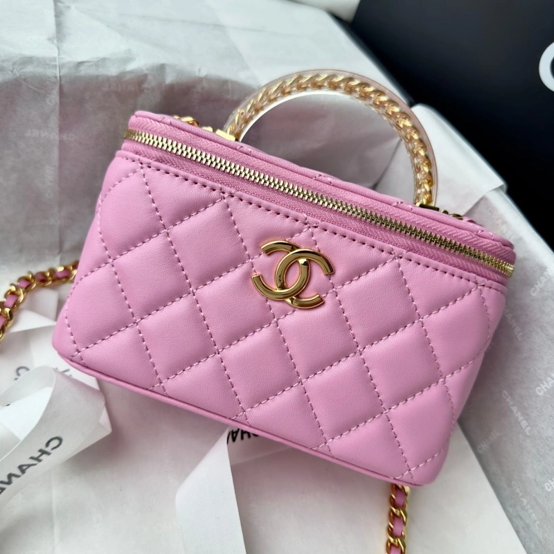 Chanel Cosmetic Bags 4017-0767