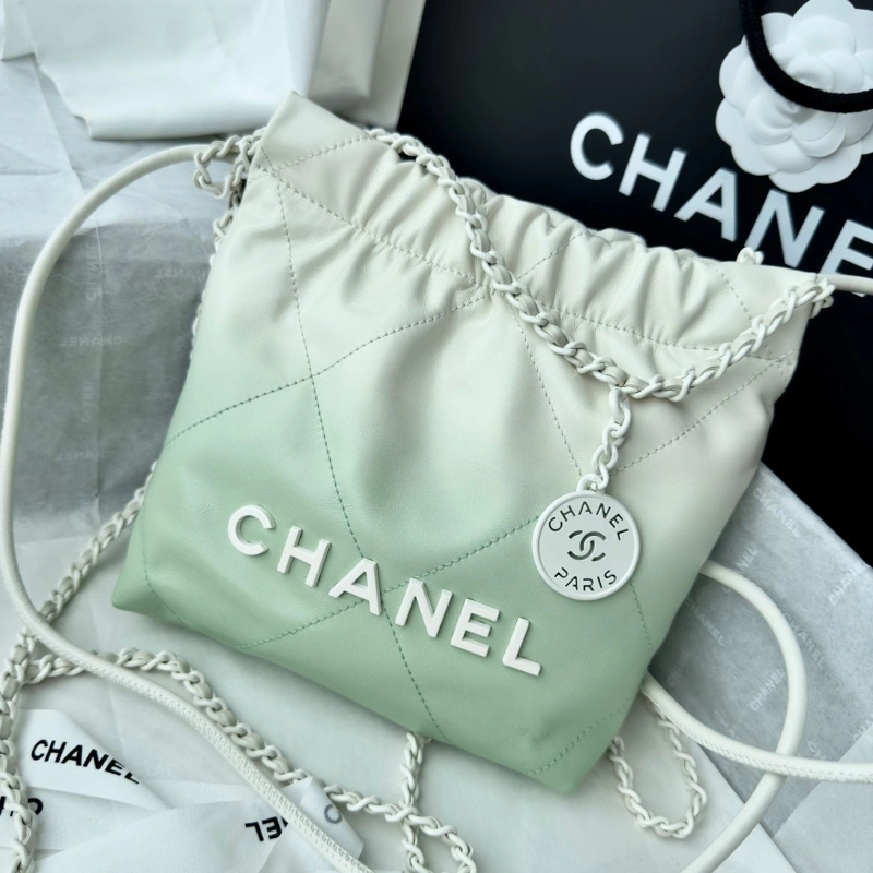 Chanel Shopping Bags 4017-0774