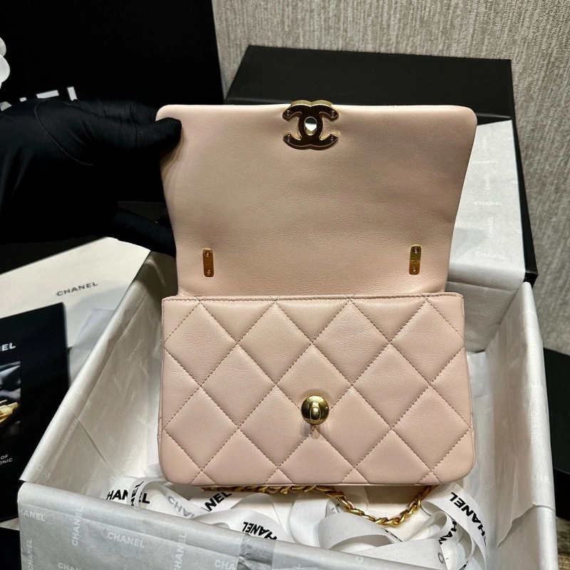 Chanel 19 Bags 4017-0776