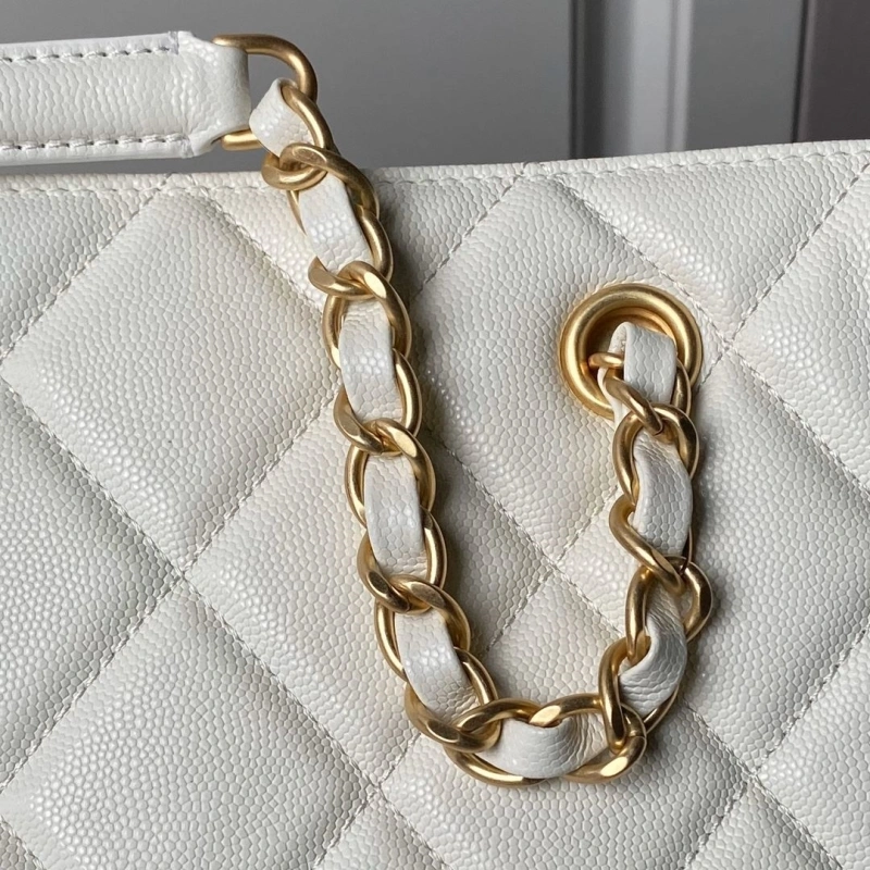 Chanel Shopping Bags 4017-0800