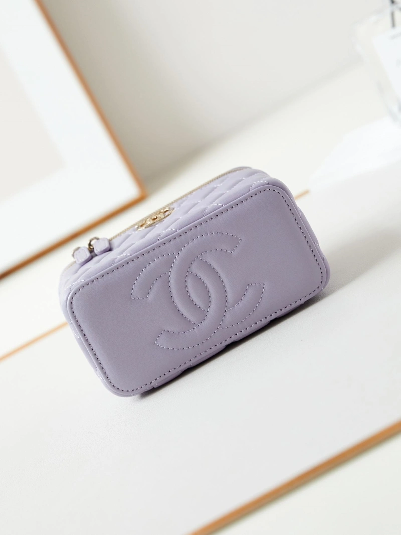 Chanel Cosmetic Bags 4017-0812