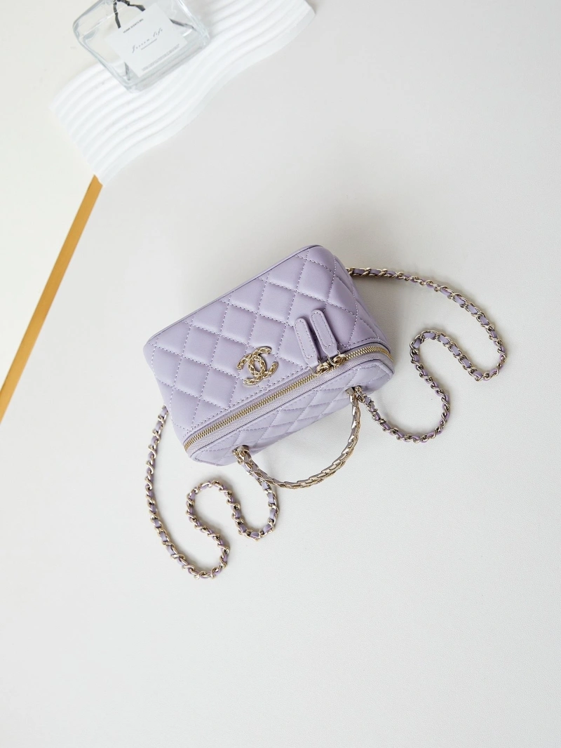 Chanel Cosmetic Bags 4017-0812