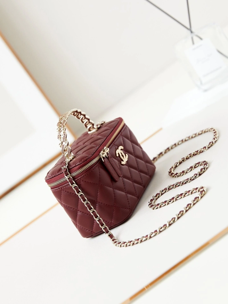 Chanel Cosmetic Bags 4017-0813