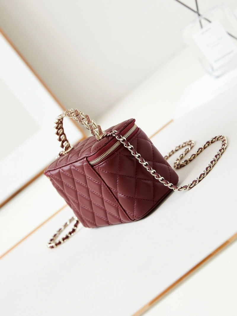 Chanel Cosmetic Bags 4017-0813