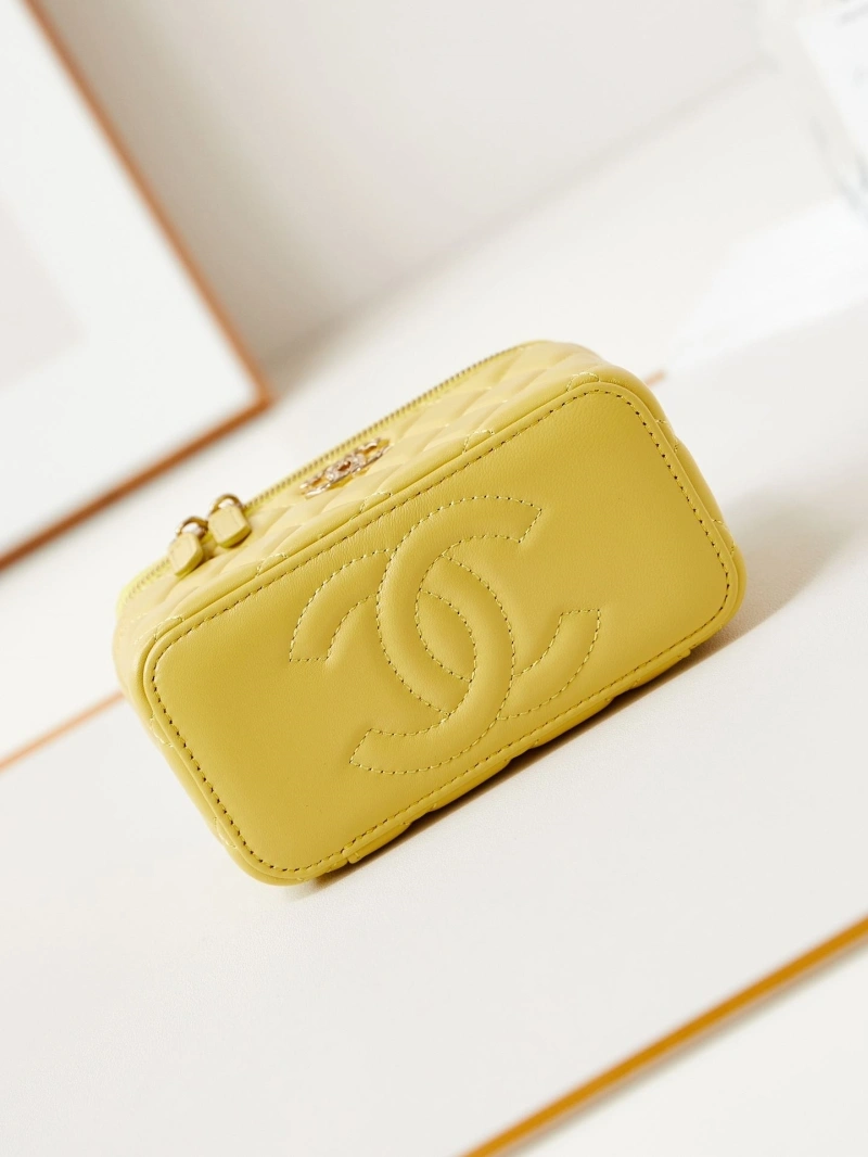 Chanel Cosmetic Bags 4017-0814