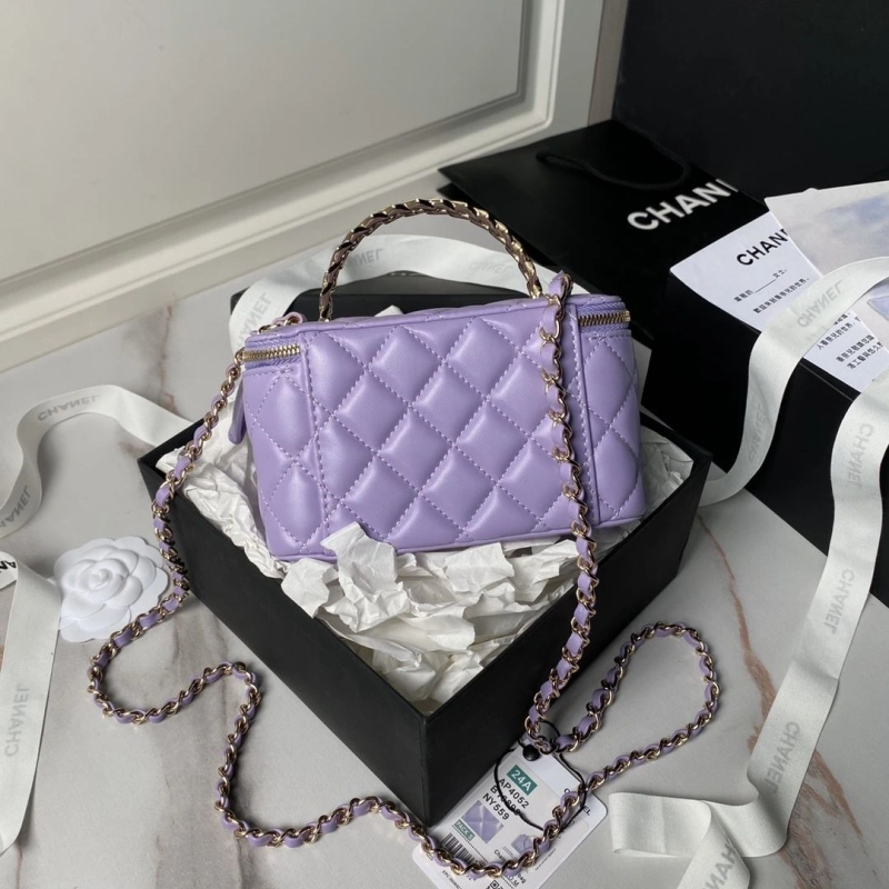 Chanel Cosmetic Bags 4017-0835