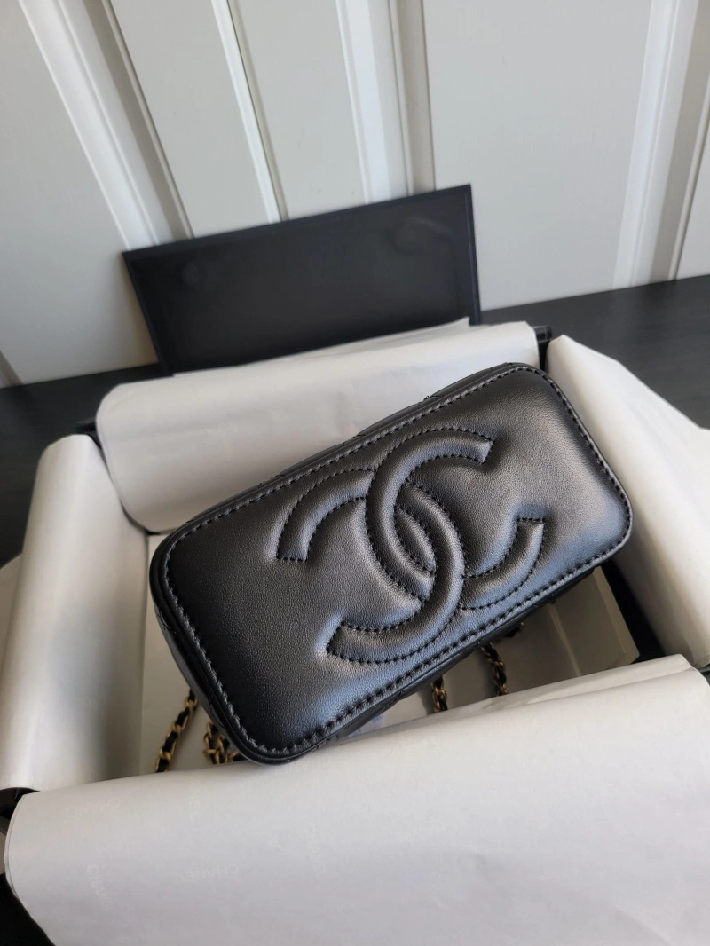 Chanel Cosmetic Bags 4017-0857