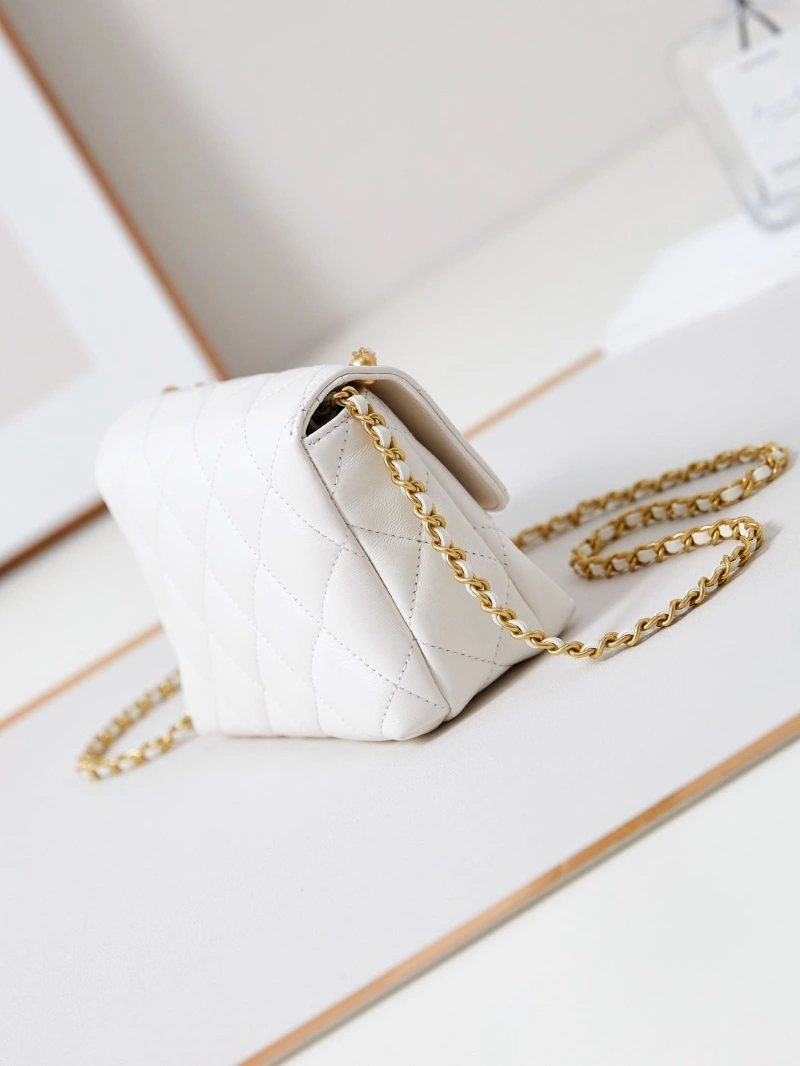 Chanel 19 Bags 4017-0903