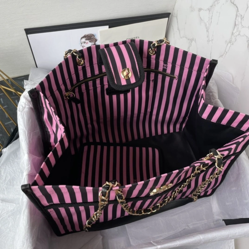 Chanel Shopping Bags 4017-0956