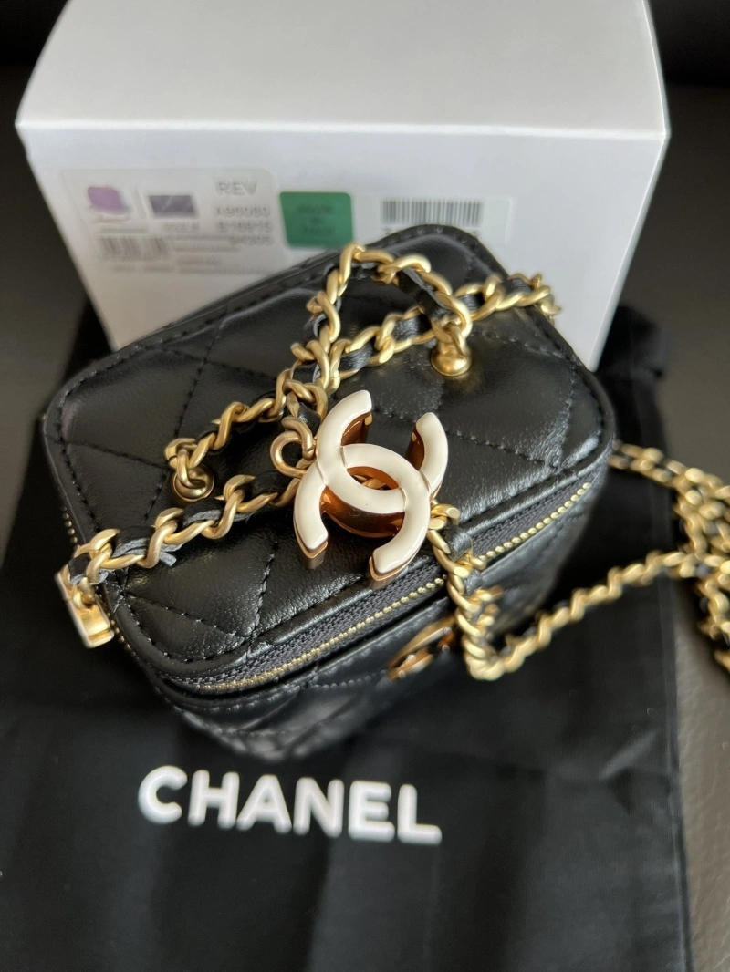 Chanel Cosmetic Bags 4017-1029
