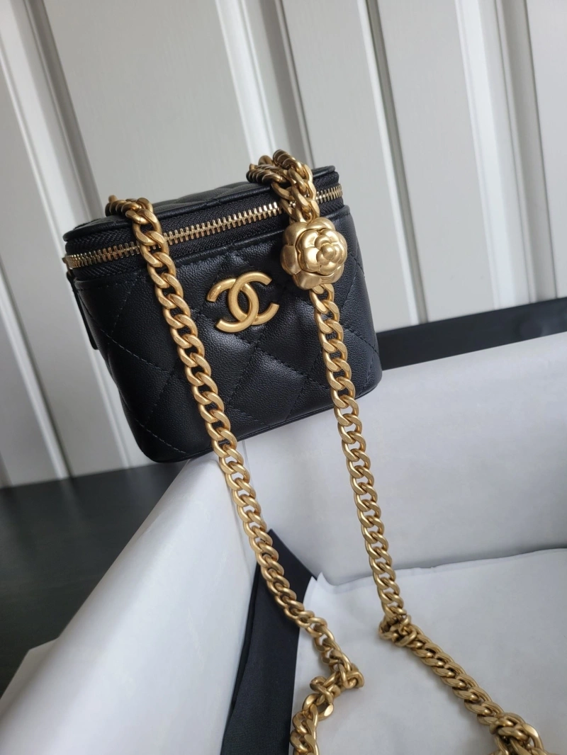 Ch**el cosmetic bags 4017-1048