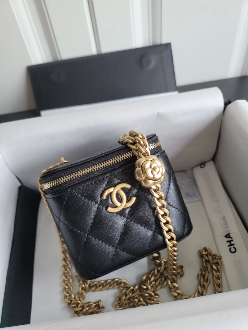 Ch**el cosmetic bags 4017-1048