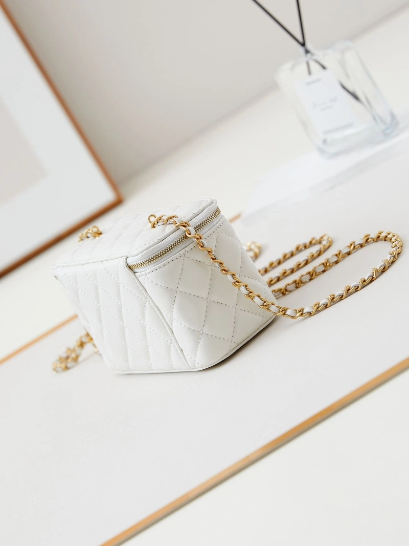 Chanel Cosmetic Bags 4017-1061