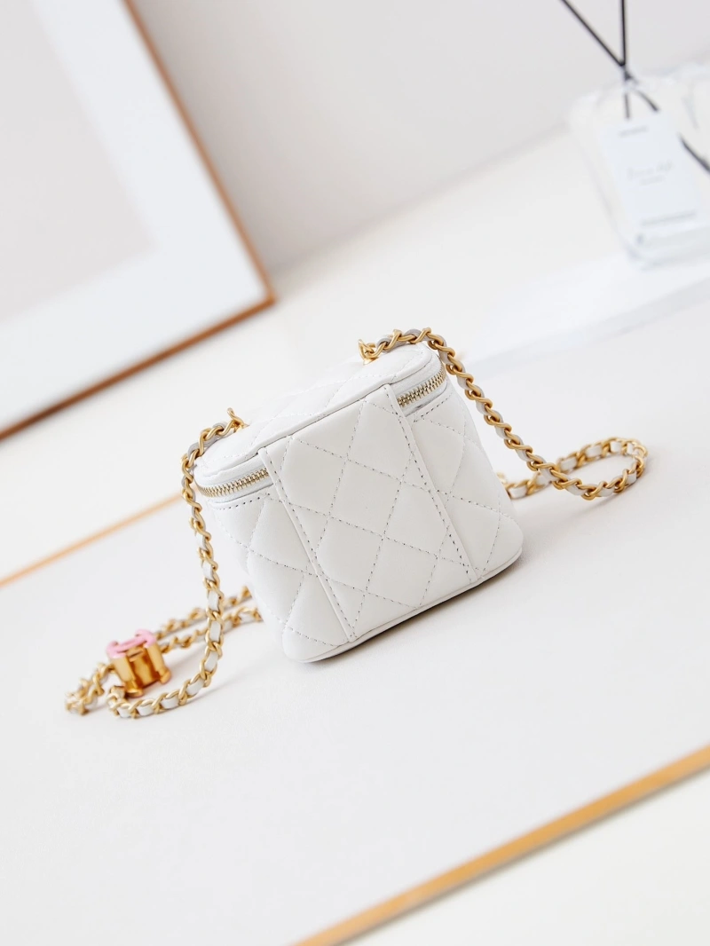 Chanel Cosmetic Bags 4017-1067