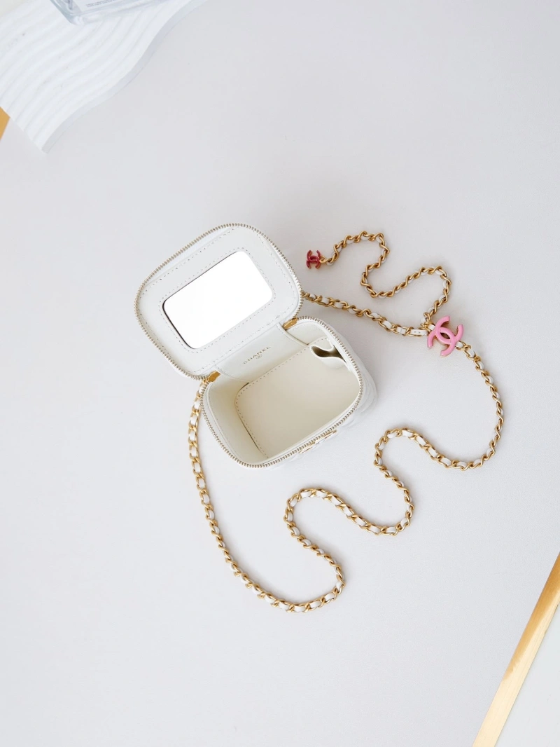 Chanel Cosmetic Bags 4017-1067