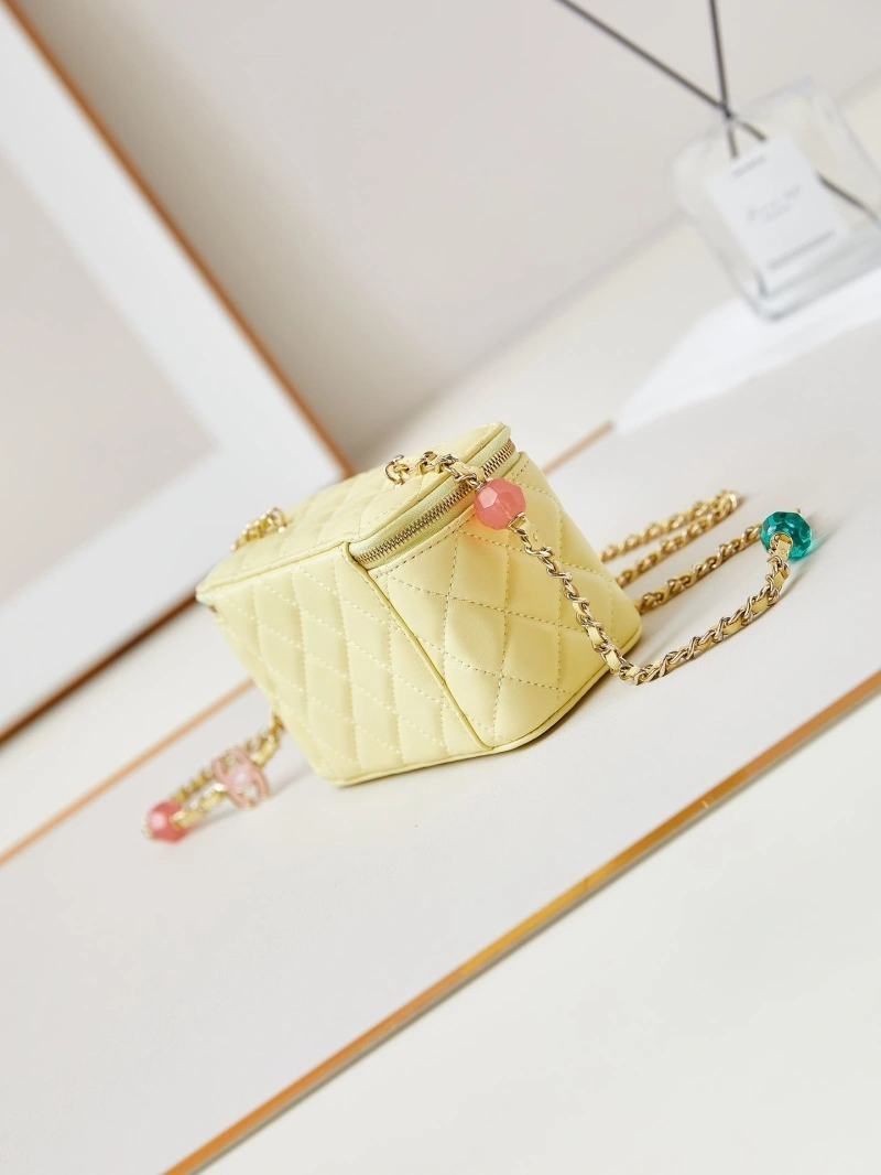 Chanel Cosmetic Bags 4017-1180