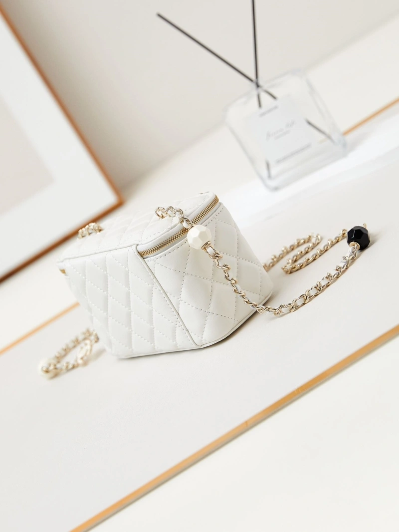 Chanel Cosmetic Bags 4017-1182