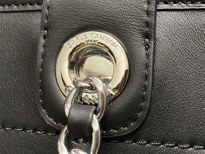 Chanel Shopping Bags 4017-1293