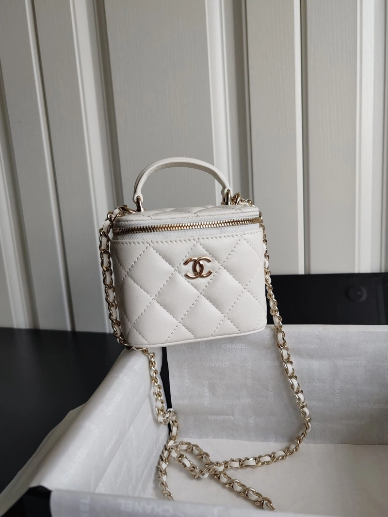 Chanel Cosmetic Bags 4017-1299