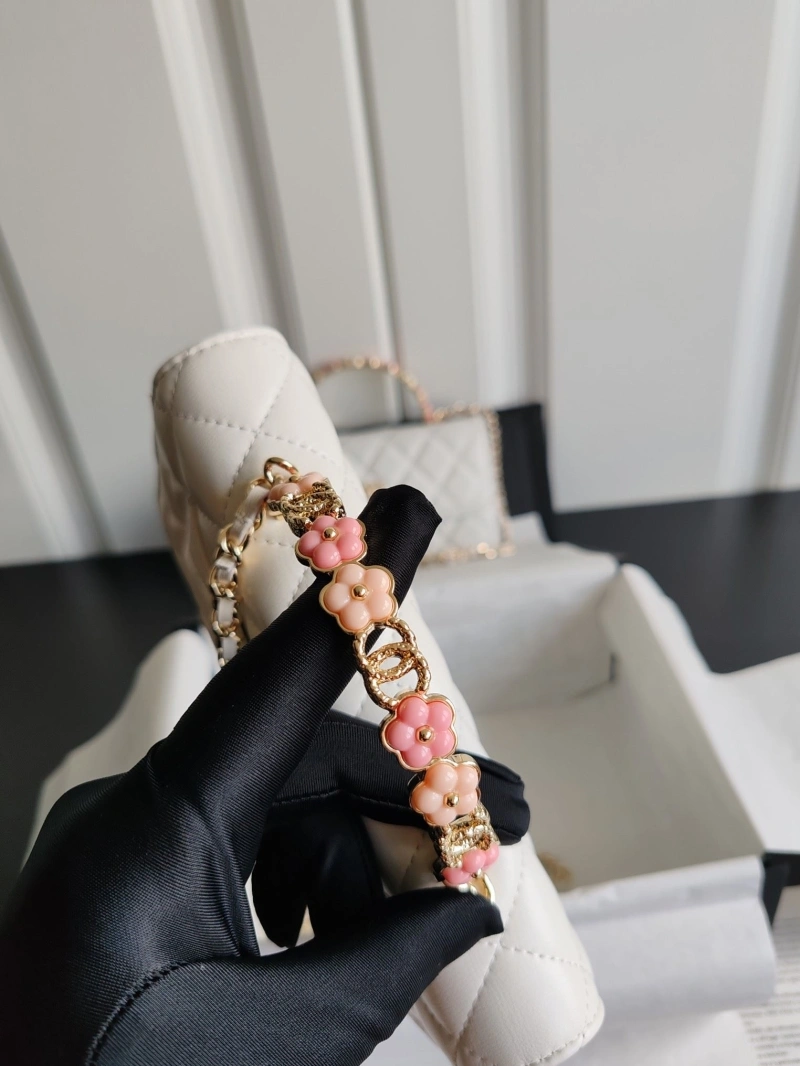 Chanel Satchel Bags 4017-1301