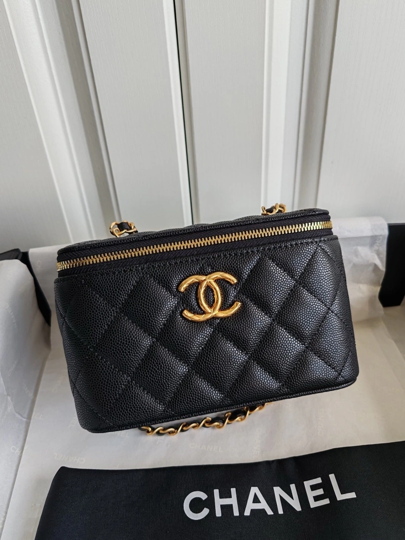Chanel Cosmetic Bags 4017-1305