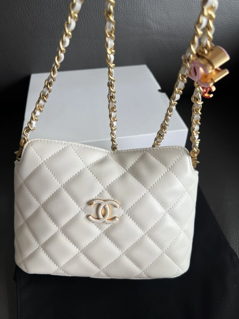 Chanel Satchel Bags 4017-1335