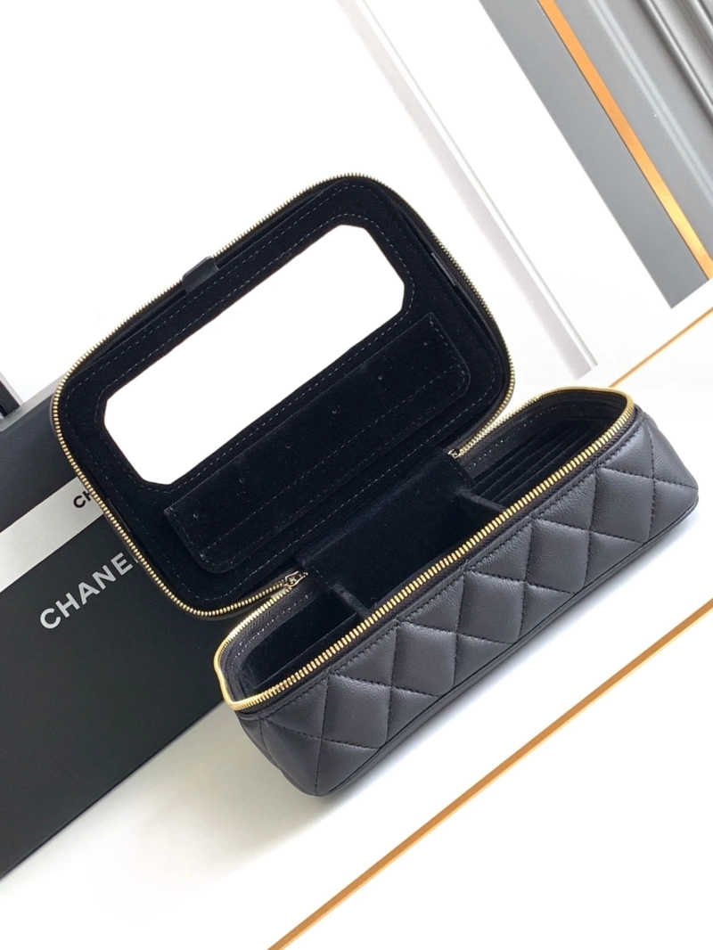 Chanel Cosmetic Bags 4017-1369