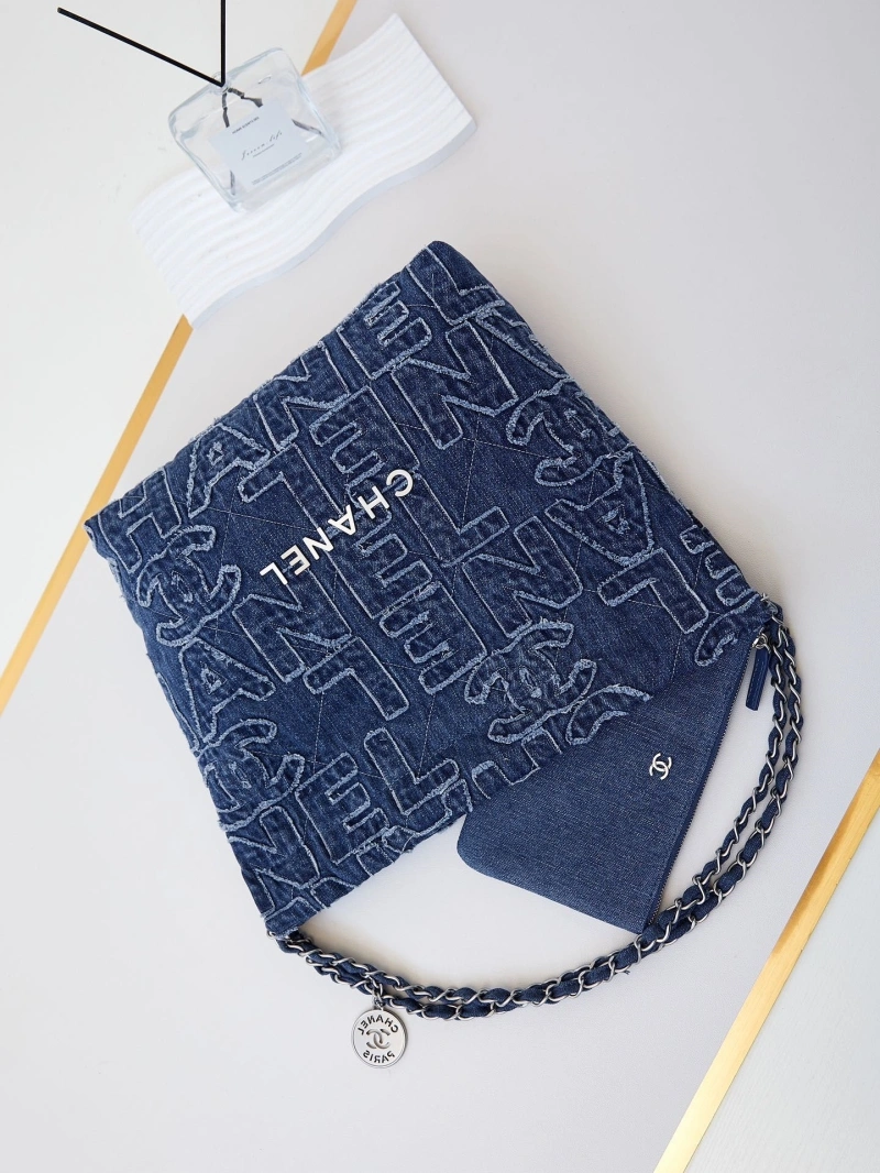 Chanel Shopping Bags 4017-1447