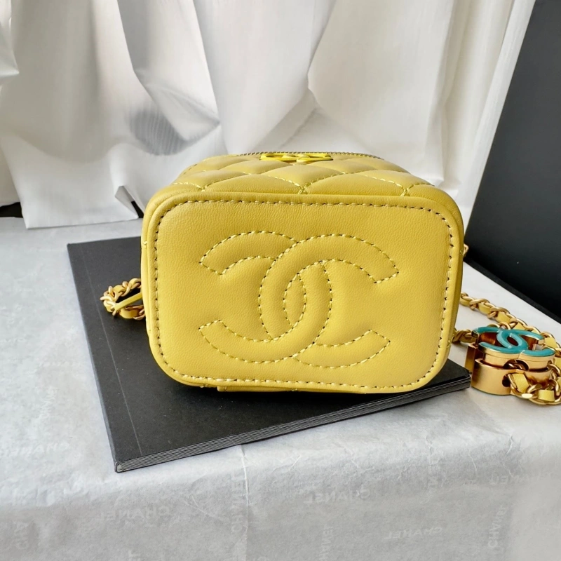 Chanel Cosmetic Bags 4017-1496