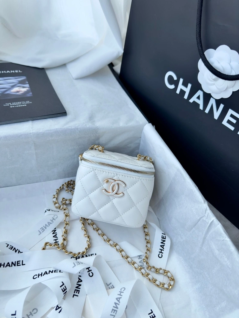 Chanel Cosmetic Bags 4017-1497