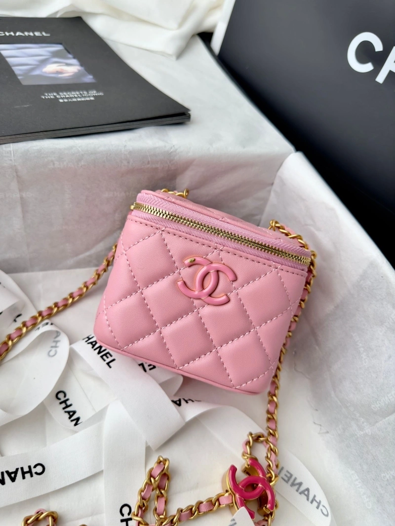 Chanel Cosmetic Bags 4017-1500