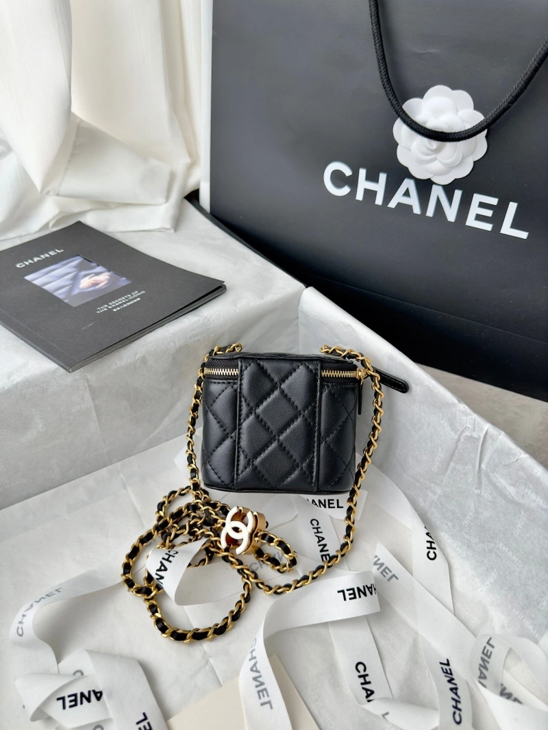 Chanel Cosmetic Bags 4017-1501