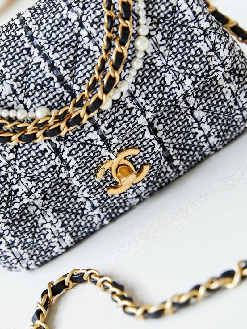 Chanel 19 Bags 4017-1532